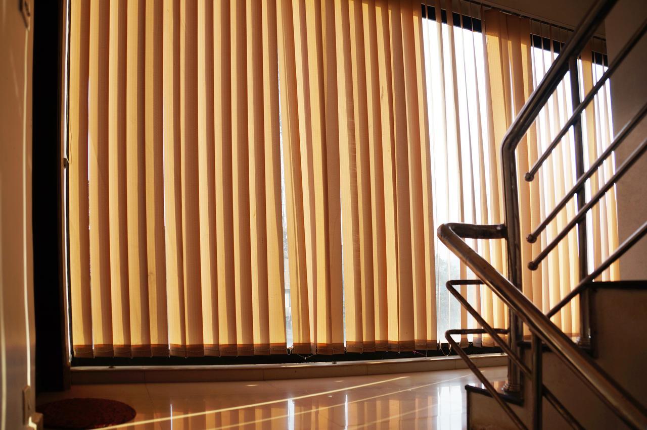 Hotel Royal Nest Vandiperiyar Экстерьер фото