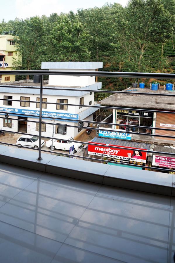 Hotel Royal Nest Vandiperiyar Экстерьер фото